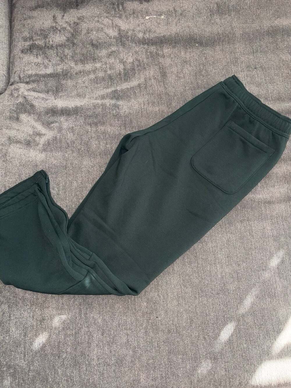 Adidas Green Sweatpants Size XL Ankle Zippers